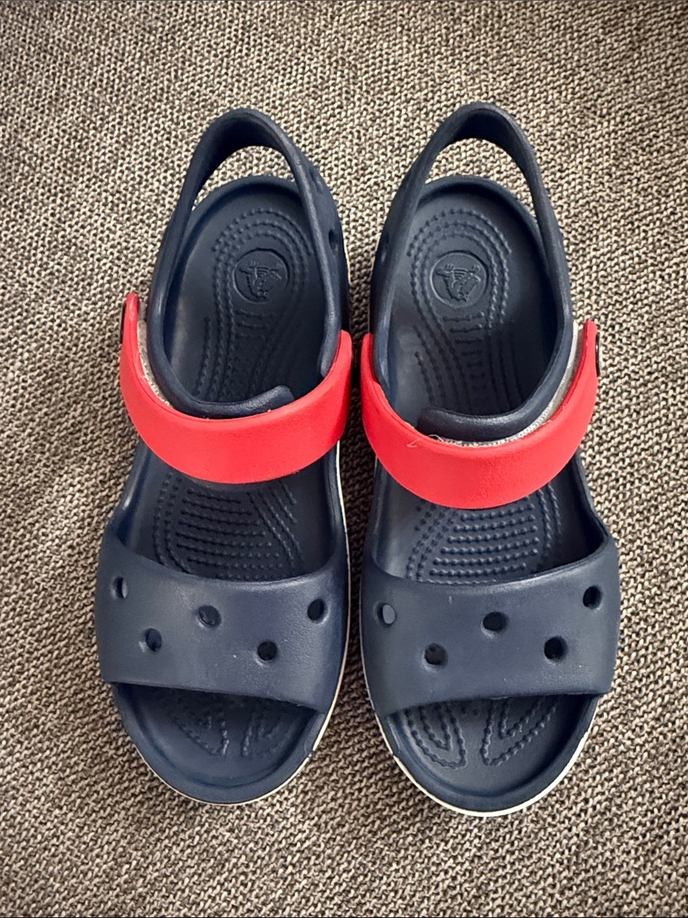 Crocs Crocband Toddler Boy Sandals Navy Red 13 C Used - Picture 6 of 13